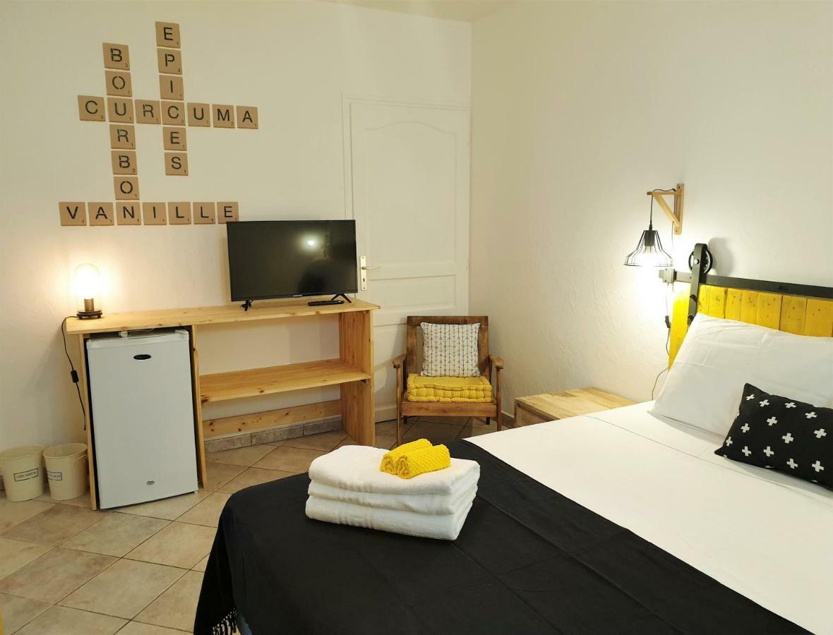 Maison D'Hotes Villa Des Mascareignes Петит-Иль Экстерьер фото